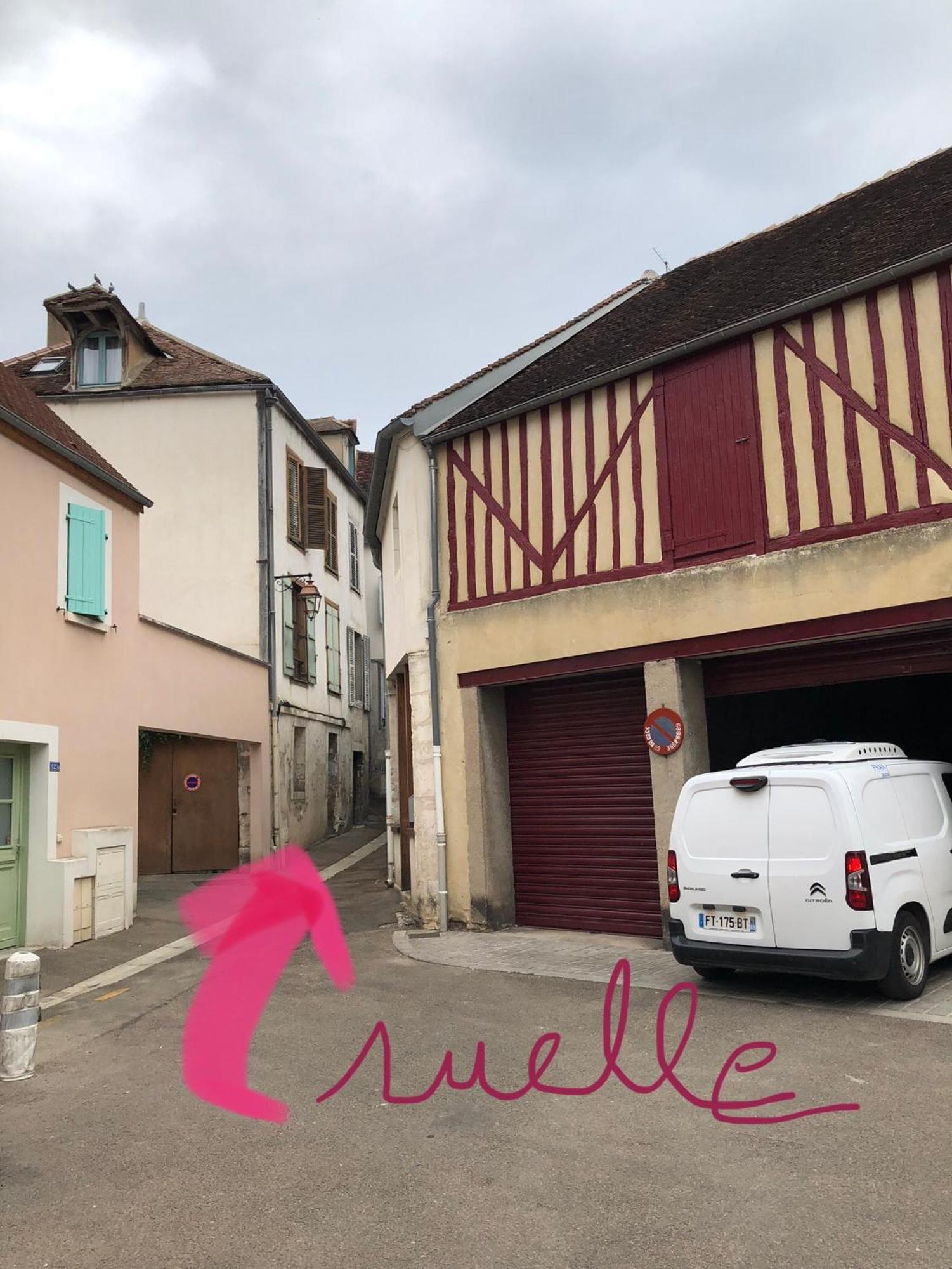 Logement Cosy Et Lumineux オセール エクステリア 写真